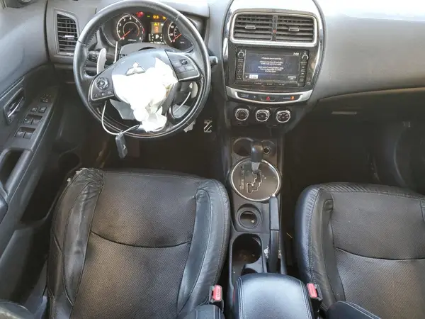 JA4AP4AW6GZ024281 2016 MITSUBISHI OUTLANDER - Image 8