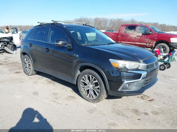 JA4AP4AW6GZ033093 2016 MITSUBISHI OUTLANDER - Image 1