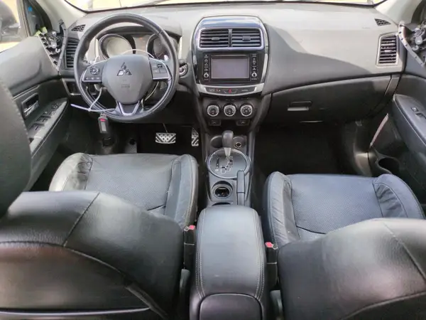 JA4AP4AW6HZ066158 2017 MITSUBISHI OUTLANDER - Image 8