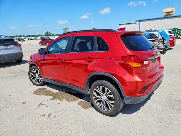 JA4AP4AW6JZ018293 2018 MITSUBISHI OUTLANDER - Image 2