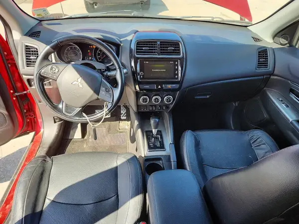 JA4AP4AW6JZ018293 2018 MITSUBISHI OUTLANDER - Image 8