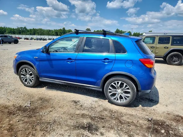 JA4AP4AW7HZ044170 2017 MITSUBISHI OUTLANDER - Image 2