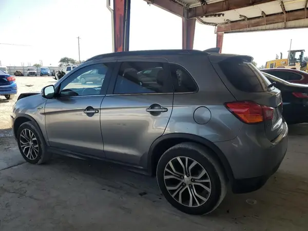 JA4AP4AW7HZ065844 2017 MITSUBISHI OUTLANDER - Image 2