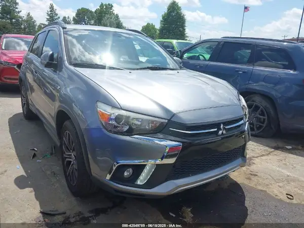 JA4AP4AW7JZ034695 2018 MITSUBISHI OUTLANDER - Image 1