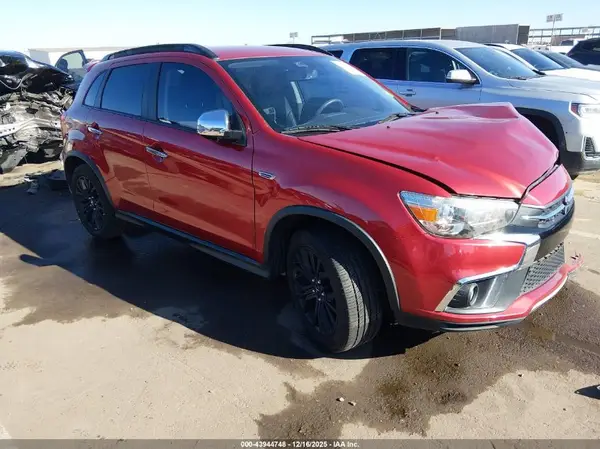 JA4AP4AW7KU015871 2019 MITSUBISHI OUTLANDER - Image 1