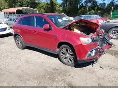JA4AP4AW9JU001436 2018 MITSUBISHI OUTLANDER