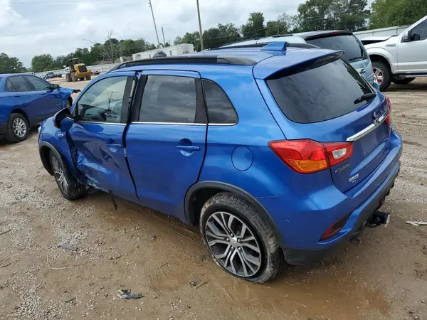 JA4AP4AW9JU001730 2018 MITSUBISHI OUTLANDER - Image 2
