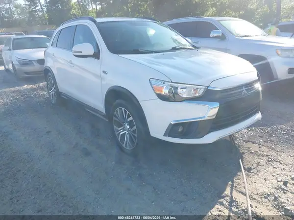 JA4AP4AWXHZ017402 2017 MITSUBISHI OUTLANDER - Image 1