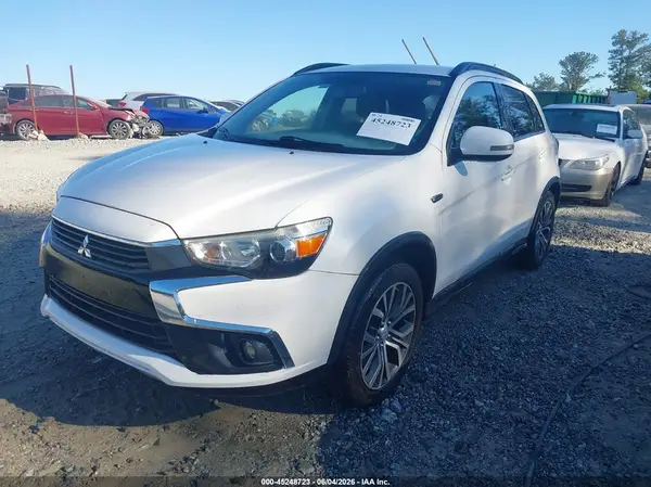 JA4AP4AWXHZ017402 2017 MITSUBISHI OUTLANDER - Image 2
