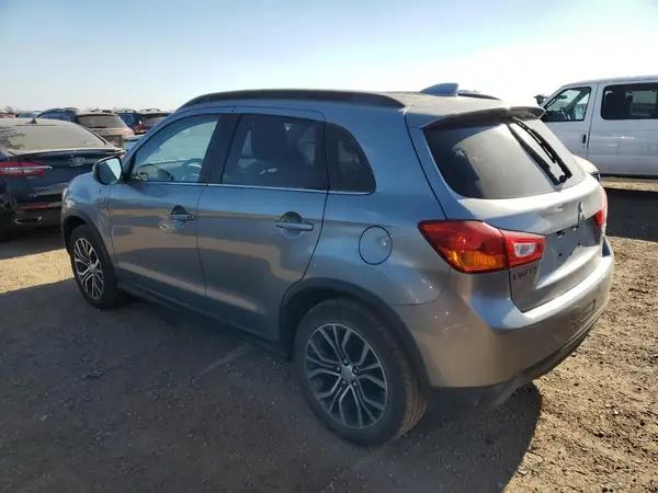 JA4AP4AWXHZ028707 2017 MITSUBISHI OUTLANDER - Image 2
