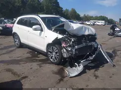 JA4AP4AWXJU017399 2018 MITSUBISHI OUTLANDER