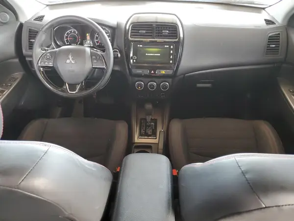 JA4AP4AWXKU010552 2019 MITSUBISHI OUTLANDER - Image 8