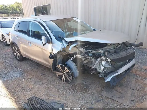 JA4APUAU0MU005863 2021 MITSUBISHI OUTLANDER - Image 1