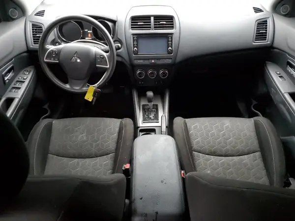JA4APUAU0NU002026 2022 MITSUBISHI OUTLANDER - Image 8