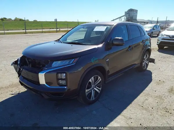 JA4APUAU1MU000977 2021 MITSUBISHI OUTLANDER - Image 2