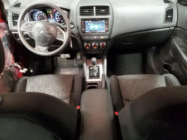 JA4APUAU1MU001059 2021 MITSUBISHI OUTLANDER - Image 8