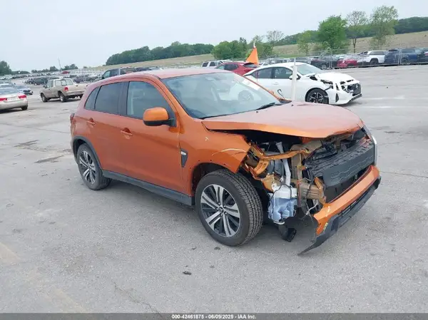 JA4APUAU1MU008559 2021 MITSUBISHI OUTLANDER - Image 1