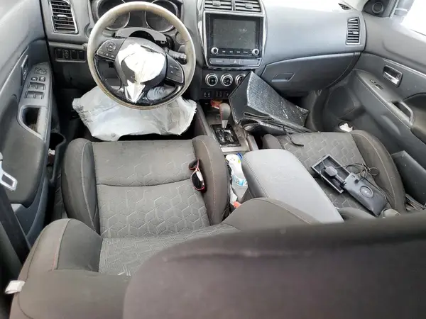 JA4APUAU1MU008593 2021 MITSUBISHI OUTLANDER - Image 8