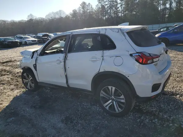JA4APUAU1MU016161 2021 MITSUBISHI OUTLANDER - Image 2