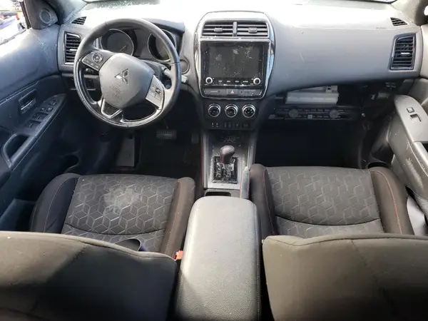 JA4APUAU1MU016791 2021 MITSUBISHI OUTLANDER - Image 8
