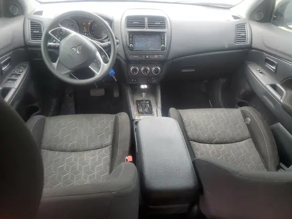 JA4APUAU1MU024342 2021 MITSUBISHI OUTLANDER - Image 8