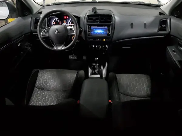 JA4APUAU1MU028889 2021 MITSUBISHI OUTLANDER - Image 8