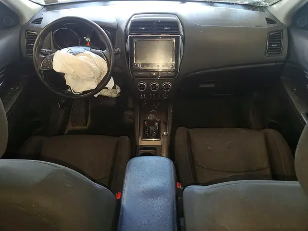 JA4APUAU1NU016520 2022 MITSUBISHI OUTLANDER - Image 8