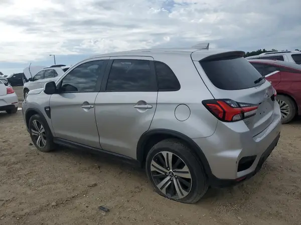 JA4APUAU2MU001216 2021 MITSUBISHI OUTLANDER - Image 2