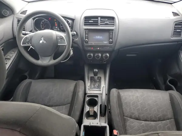 JA4APUAU2MU001216 2021 MITSUBISHI OUTLANDER - Image 8