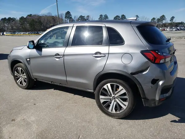 JA4APUAU2MU020879 2021 MITSUBISHI OUTLANDER - Image 2