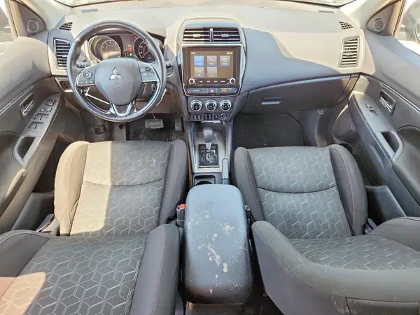 JA4APUAU2MU030974 2021 MITSUBISHI OUTLANDER - Image 8