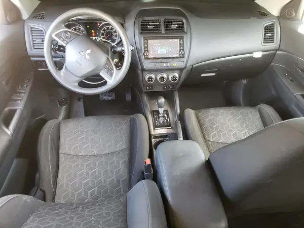 JA4APUAU2MU035804 2021 MITSUBISHI OUTLANDER - Image 8