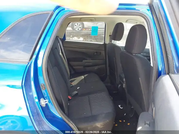 JA4APUAU3MU005615 2021 MITSUBISHI OUTLANDER - Image 8