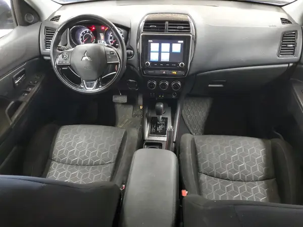 JA4APUAU3MU008112 2021 MITSUBISHI OUTLANDER - Image 8