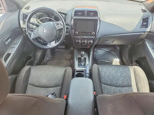 JA4APUAU3MU016419 2021 MITSUBISHI OUTLANDER - Image 8