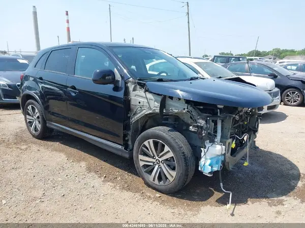 JA4APUAU3MU032698 2021 MITSUBISHI OUTLANDER - Image 1