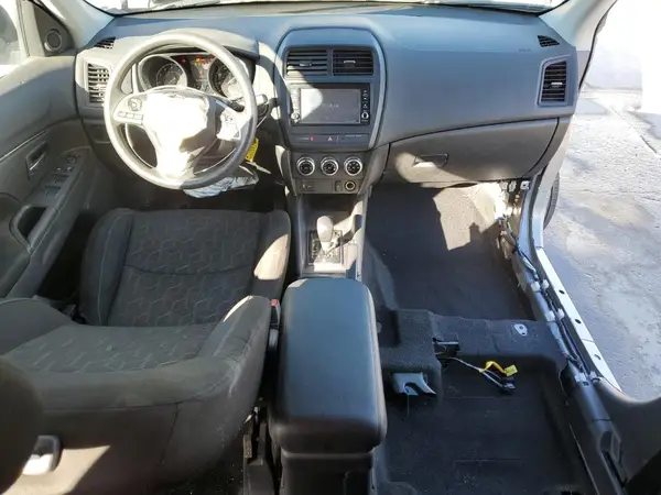 JA4APUAU3MU035195 2021 MITSUBISHI OUTLANDER - Image 8
