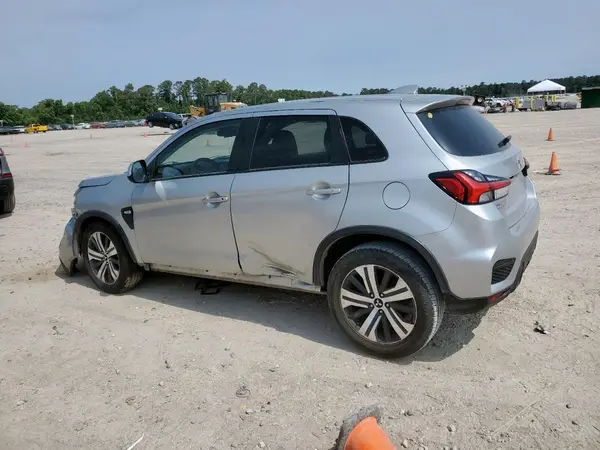 JA4APUAU3MU035262 2021 MITSUBISHI OUTLANDER - Image 2