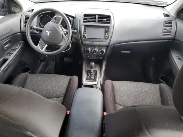 JA4APUAU3MU036752 2021 MITSUBISHI OUTLANDER - Image 8
