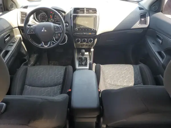 JA4APUAU4MU021791 2021 MITSUBISHI OUTLANDER - Image 8