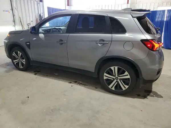 JA4APUAU4MU034783 2021 MITSUBISHI OUTLANDER - Image 2