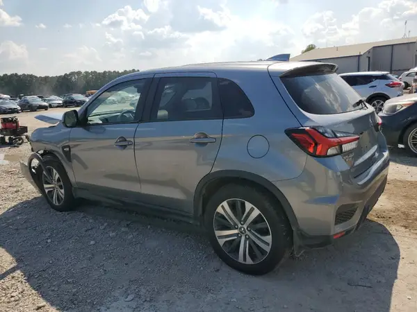 JA4APUAU4NU012123 2022 MITSUBISHI OUTLANDER - Image 2