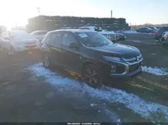 JA4APUAU5MU010752 2021 MITSUBISHI OUTLANDER