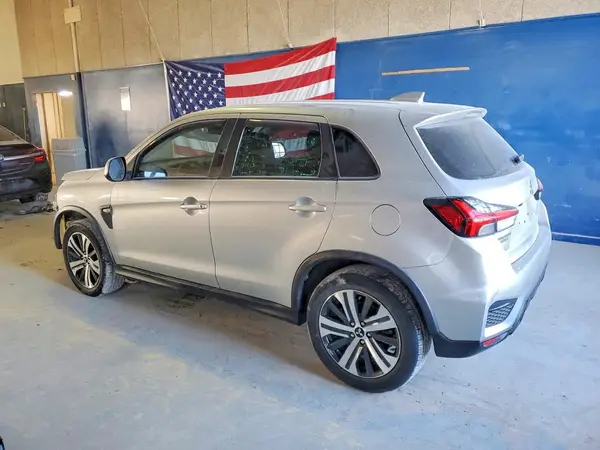 JA4APUAU5MU031858 2021 MITSUBISHI OUTLANDER - Image 2