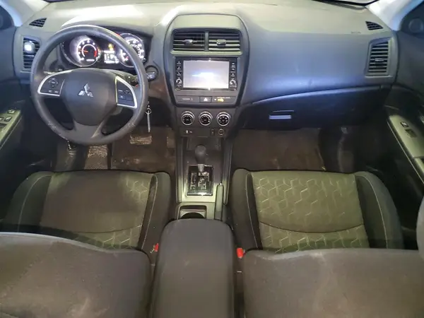 JA4APUAU5MU031858 2021 MITSUBISHI OUTLANDER - Image 8