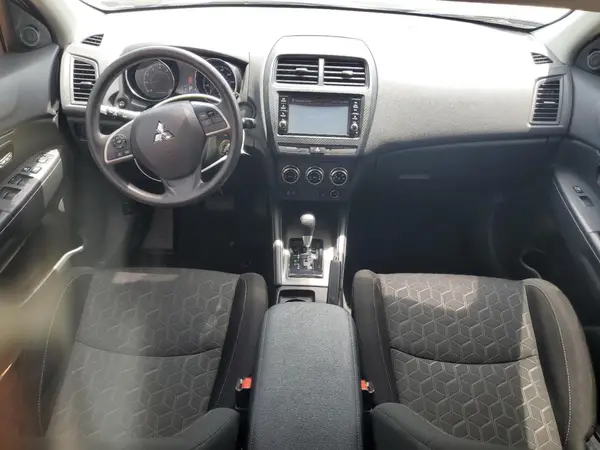 JA4APUAU5MU034632 2021 MITSUBISHI OUTLANDER - Image 8