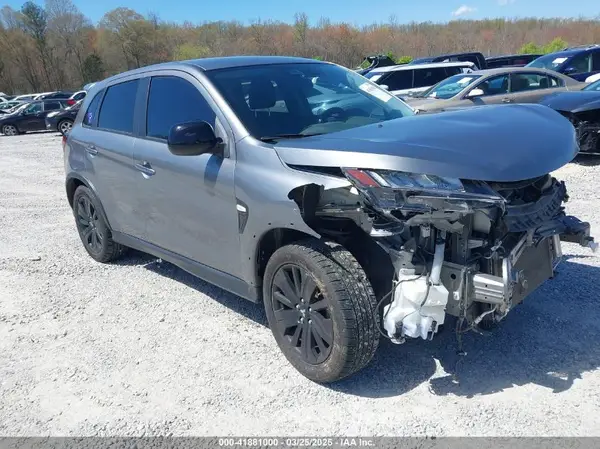 JA4APUAU6MU021145 2021 MITSUBISHI OUTLANDER - Image 1