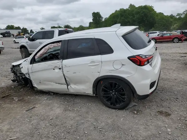 JA4APUAU7MU001874 2021 MITSUBISHI OUTLANDER - Image 2