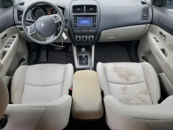 JA4APUAU7MU020229 2021 MITSUBISHI OUTLANDER - Image 8