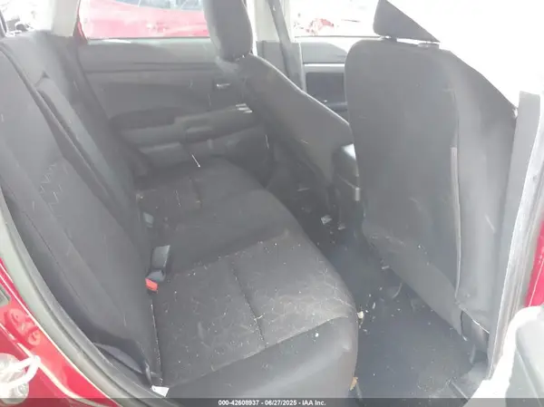 JA4APUAU7MU028489 2021 MITSUBISHI OUTLANDER - Image 8